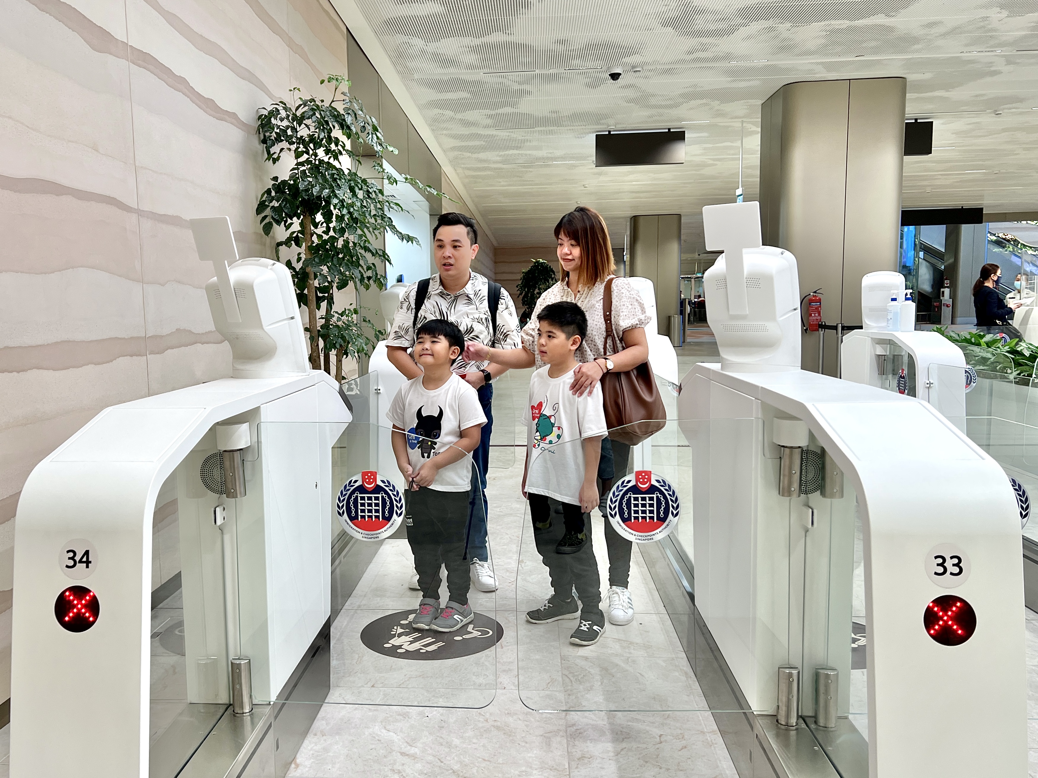 sal_family_group2