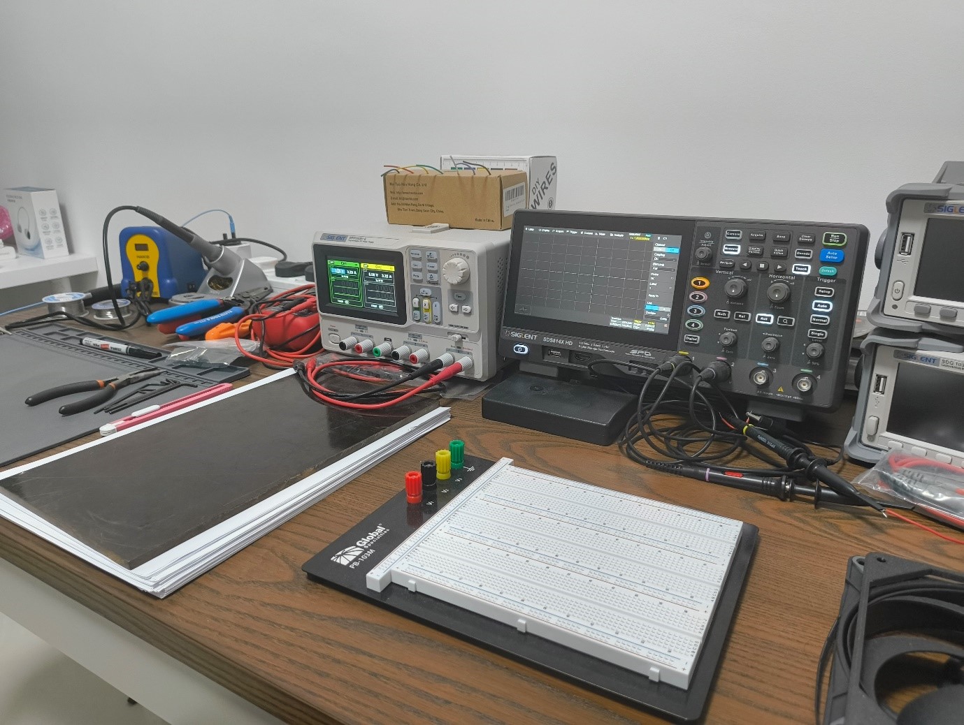 A table with electronic devices.